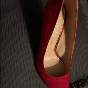Jessica Simpson Red suede 3.5” heels size 6